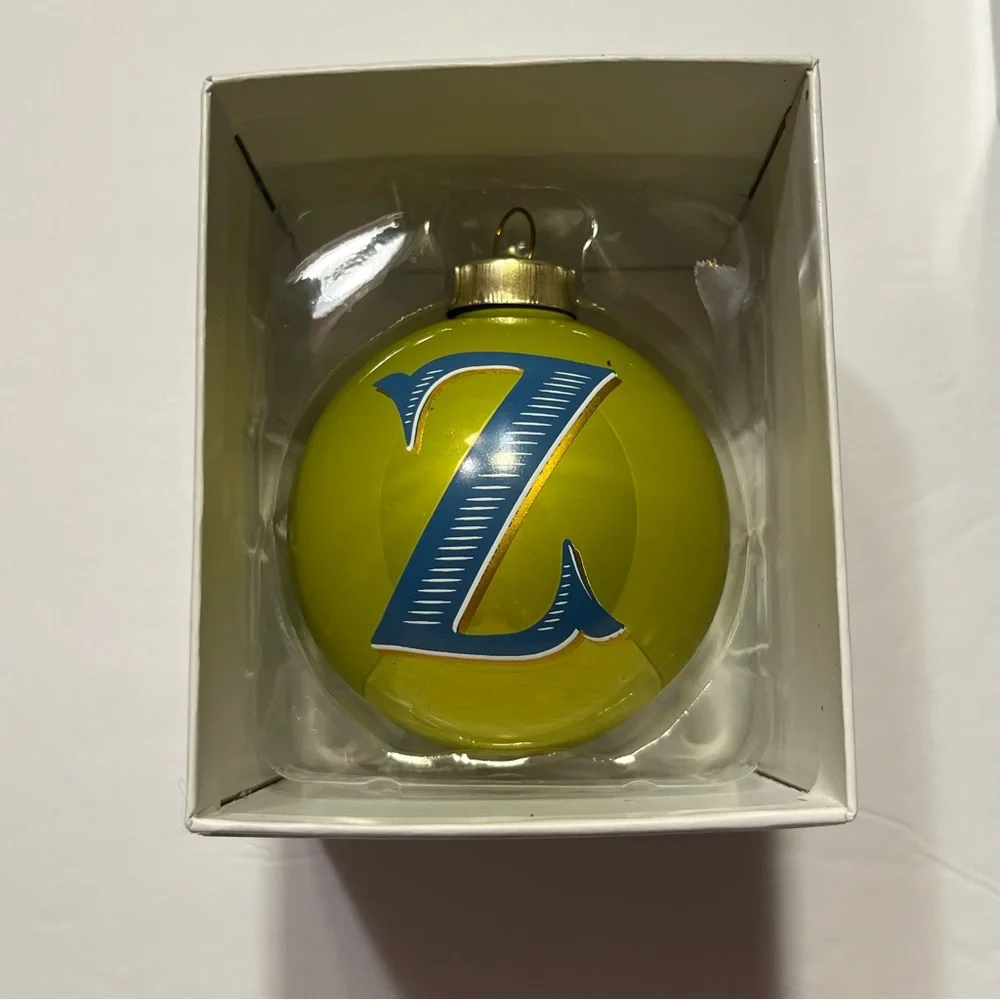 Monogram Ornament Glass “Z” Yellow/Green 3